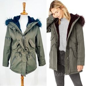 SAM. S13 Mini Canyon Faux Fur Trim Hooded Parka in Army Green and Navy